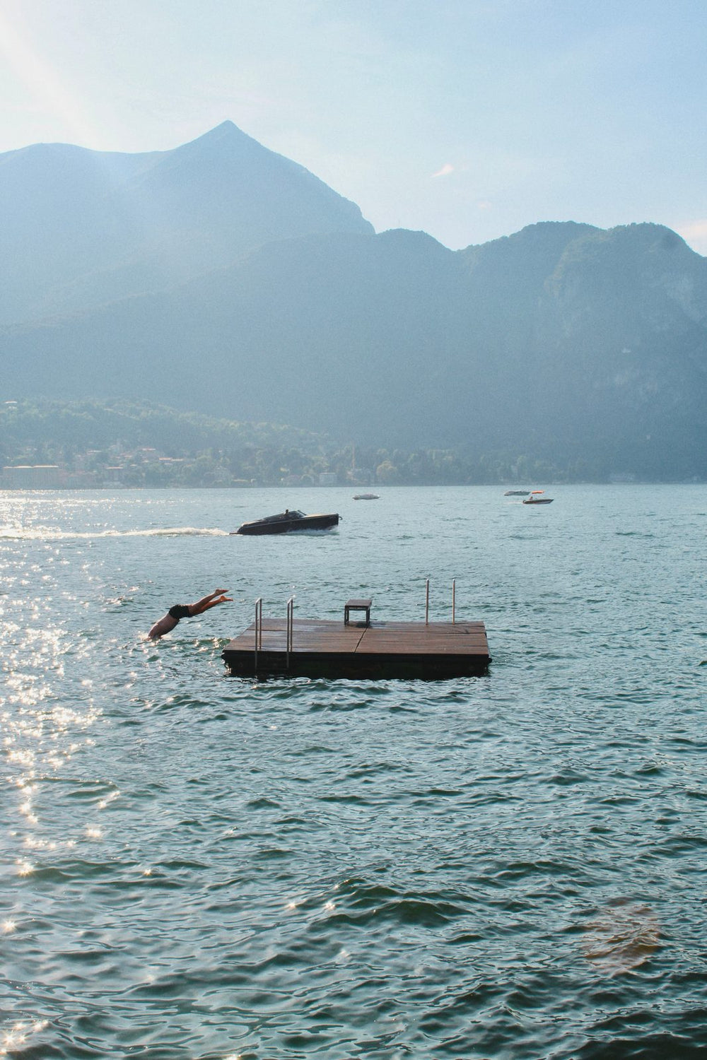 Lake Como: White Linen on Blue Water