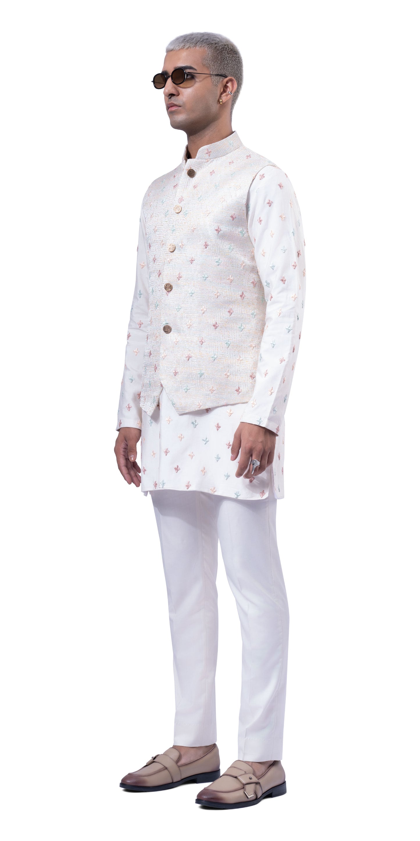Four Colour Spade Waistcoat Bundi And Four Colour Spade Kurta