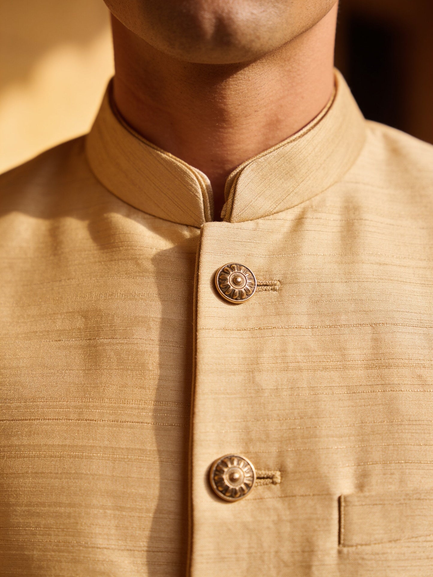 hs26-silk-sherwani-gold macro
