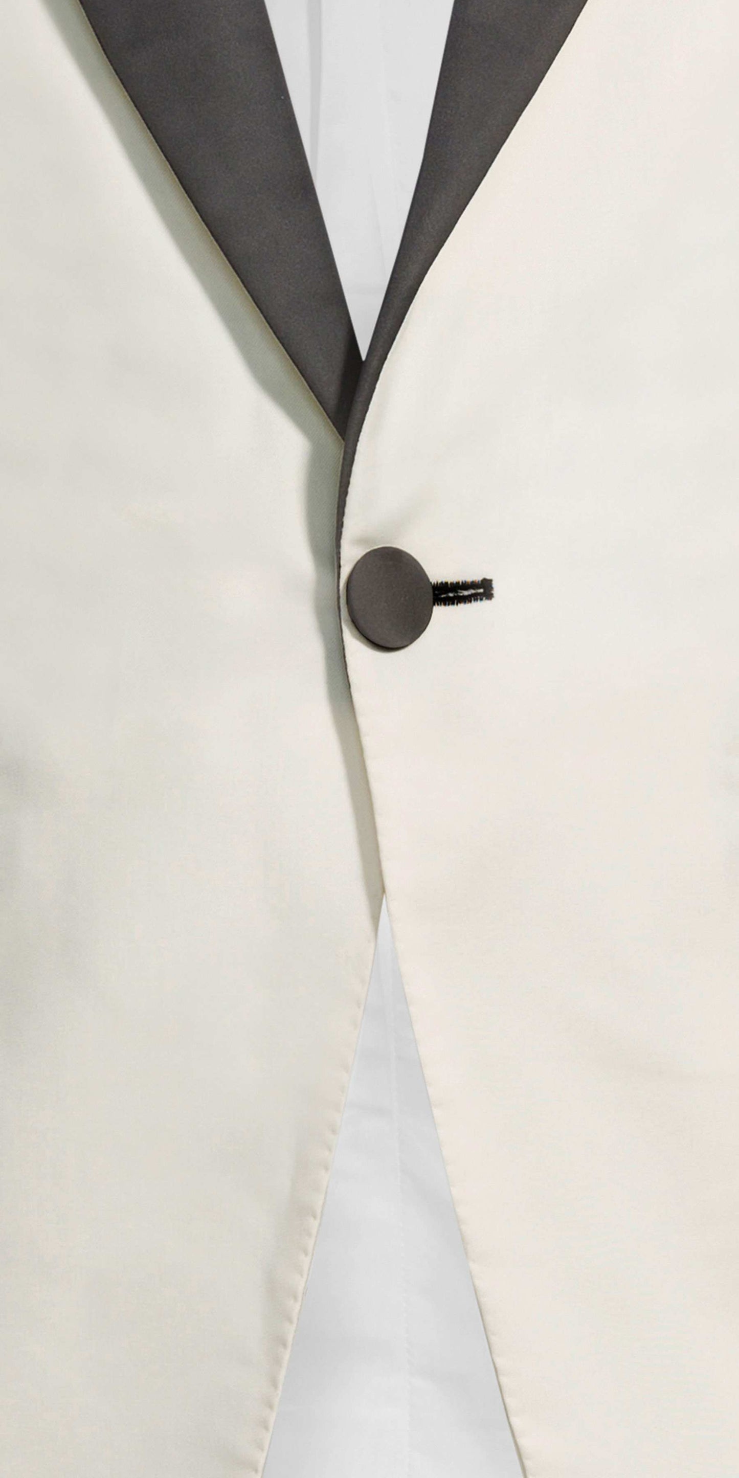 Amalfi Ebony Tuxedo