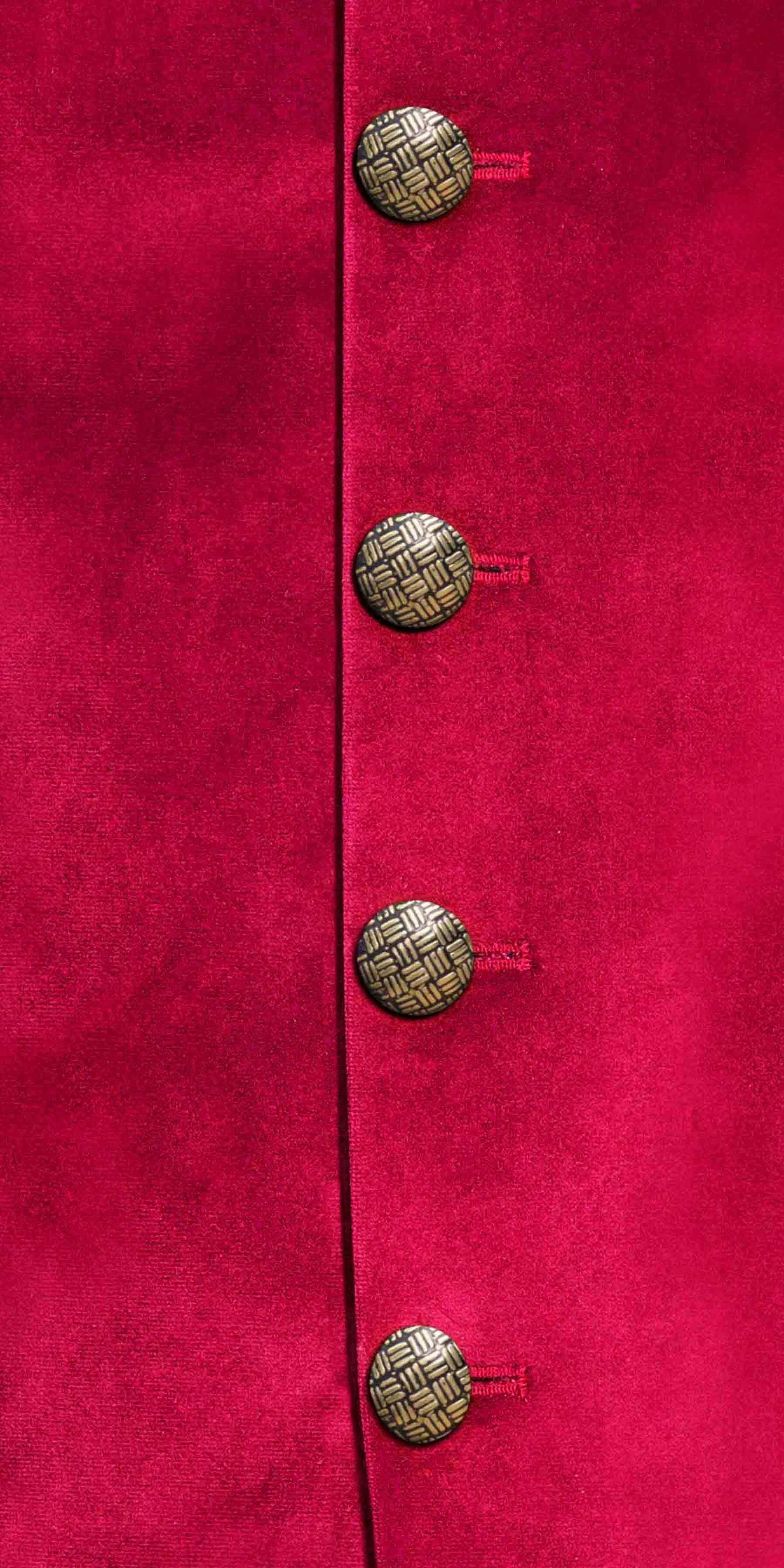Sujaan Maroon Velvet Sherwani